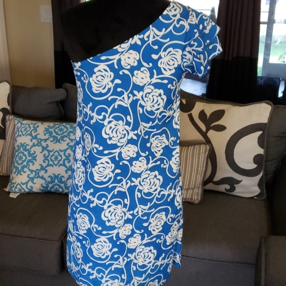 💥💐 Goergeous Rosebud dress - Picture 5 of 7